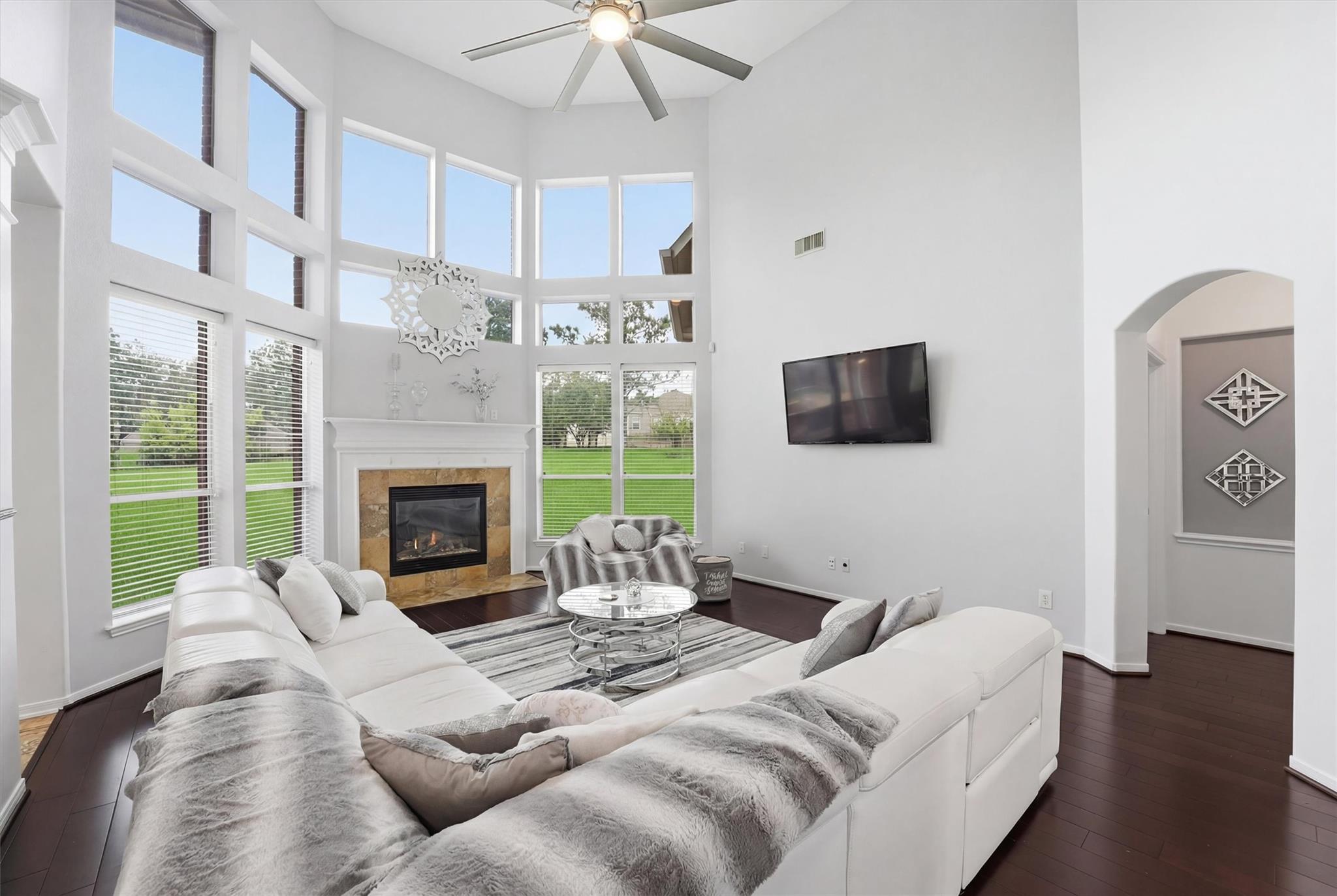 6102 Lakenshire Falls Lane