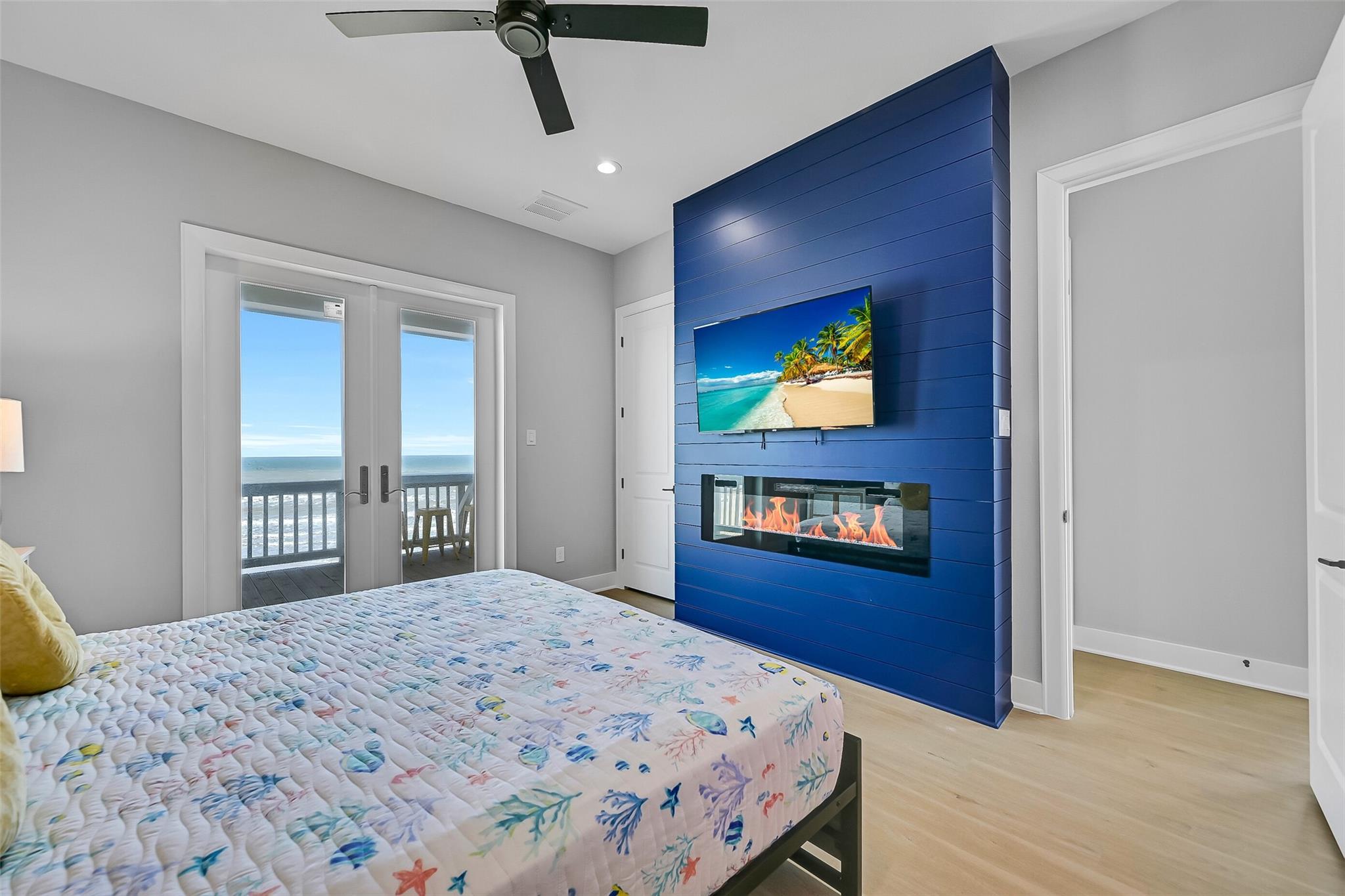Jamaica Beach, Texas, 77554, United States, 5 Bedrooms Bedrooms, ,5 BathroomsBathrooms,Residential,Active,2039068
