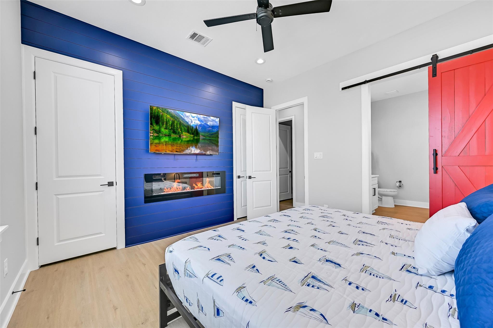 Jamaica Beach, Texas, 77554, United States, 5 Bedrooms Bedrooms, ,5 BathroomsBathrooms,Residential,Active,2039068