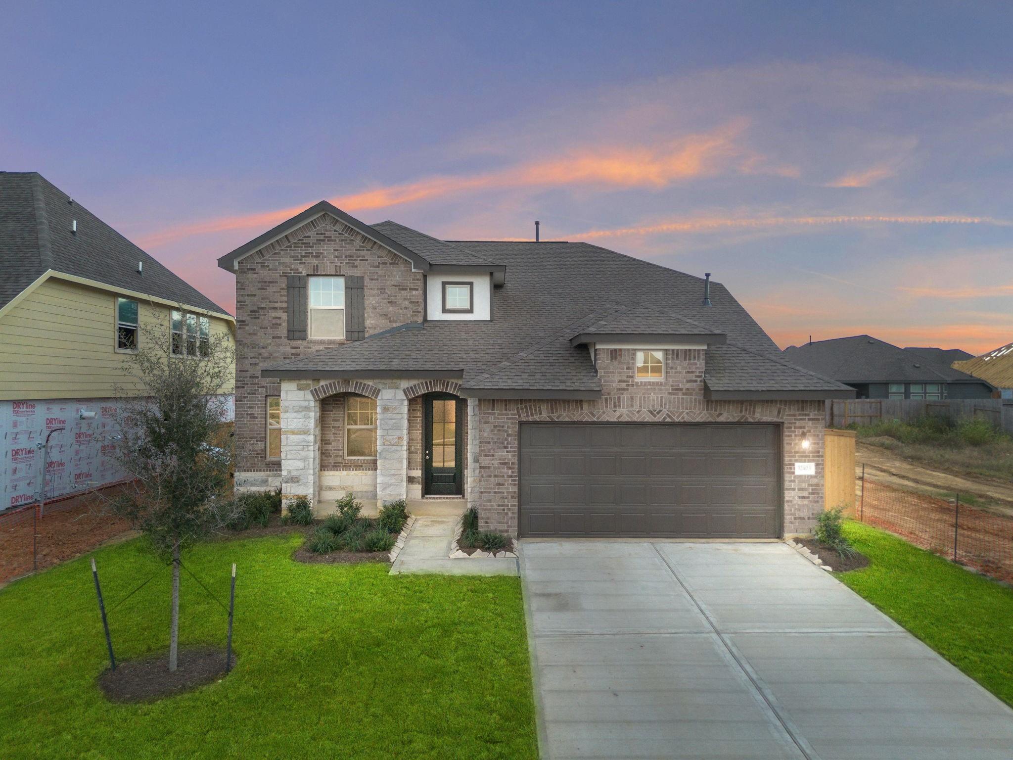 32403 Magnolia Glen Lane