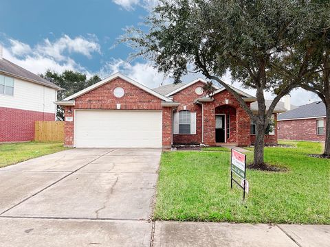 Photo of 2823 Park Springs Lane, Sugar Land, TX 77479 (MLS # 55047764)