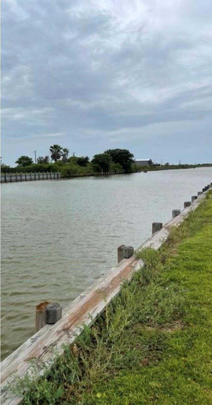 1157 Pompano