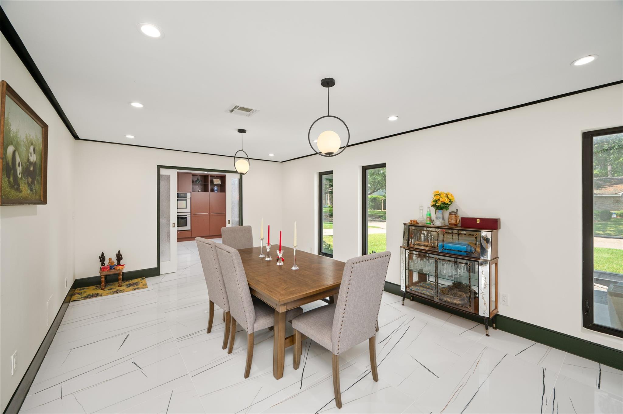 14919 Woodthorpe Lane