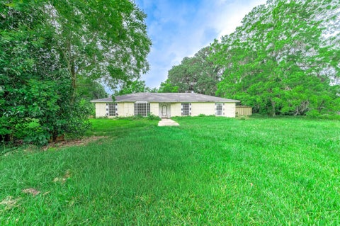 Photo of 2719 Fm 524 RD, Sweeny, TX 77480 (MLS # 37424965)