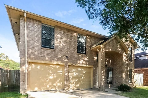 Photo of 1909 Wildwood Ridge Drive, Missouri City, TX 77489 (MLS # 78787759)