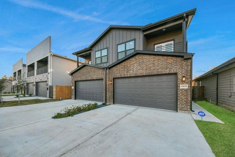 Photo of 8306 Comal Street #B, Houston, TX 77051 (MLS # 22647759)