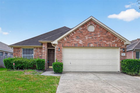 Photo of 7218 Fox Hall Lane, Humble, TX 77338 (MLS # 42796217)