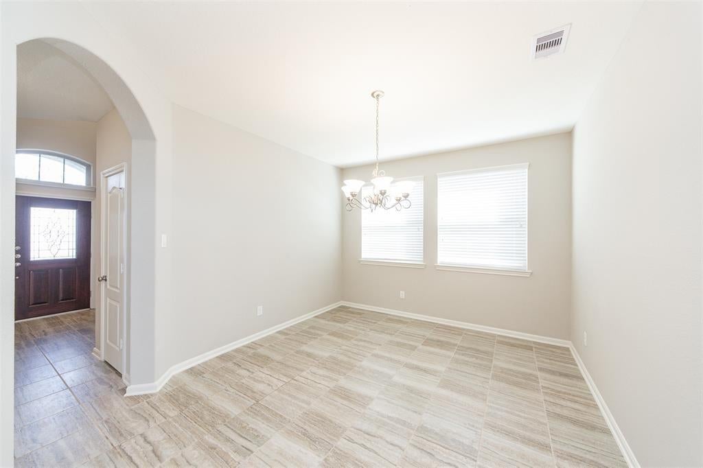 5626 Verona Ridge Drive