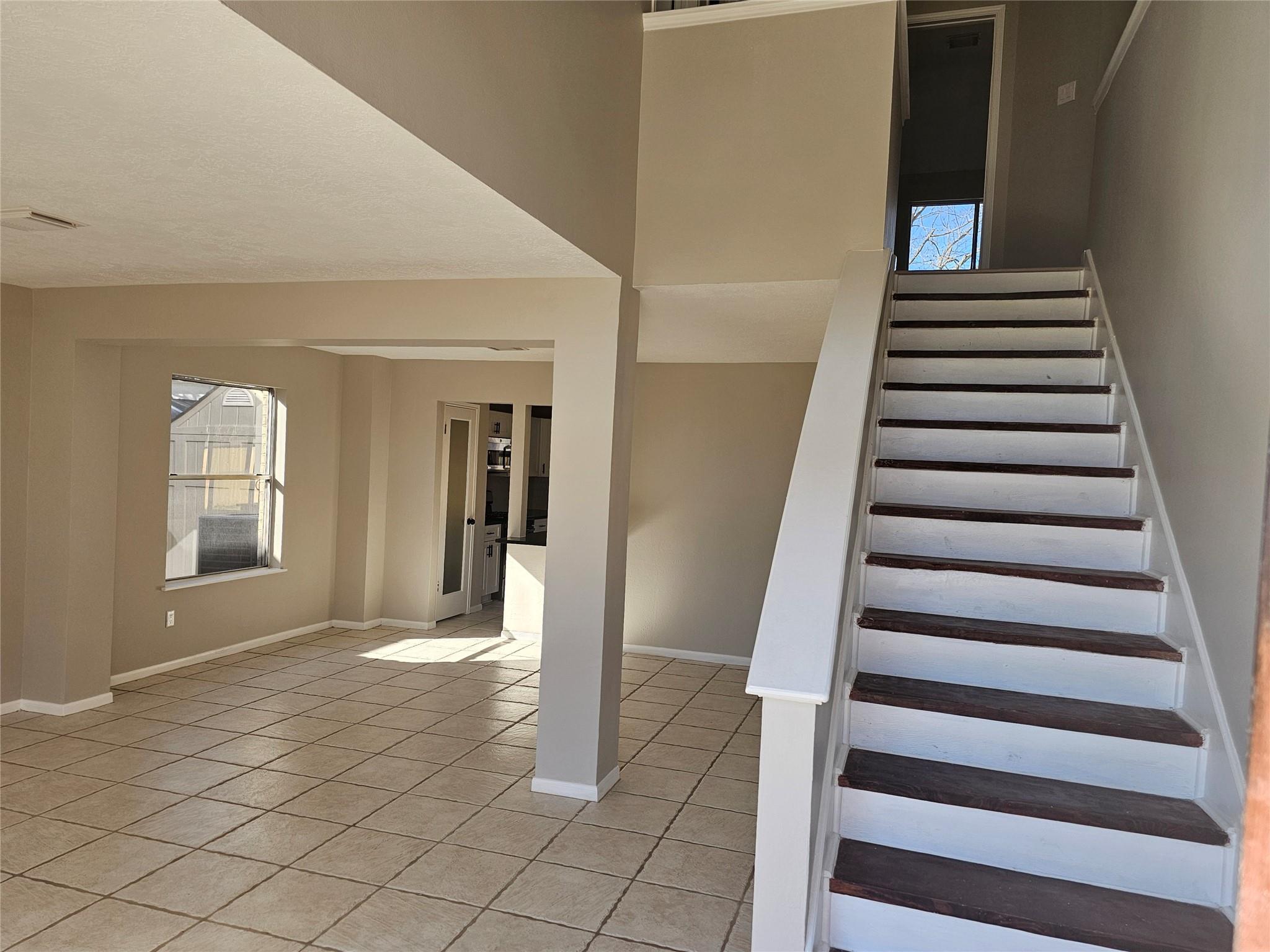 4406 Egret Drive