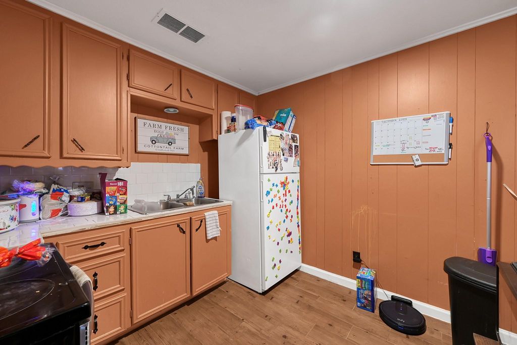 Photo of 113 Cartwright Road, Conroe, TX 77301 (MLS # 11536407)