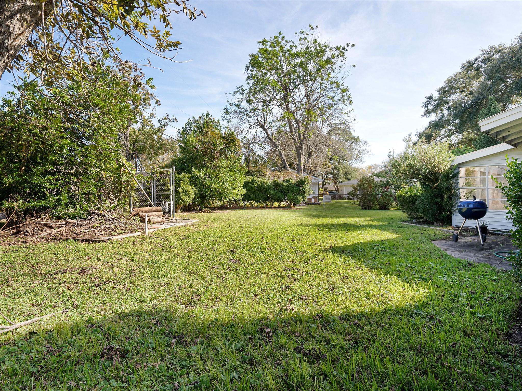 1609 Possum Trot Street