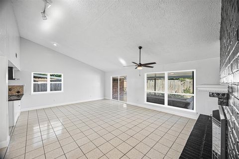 Tiny photo for 10407 Townhall Lane, Sugar Land, TX 77498 (MLS # 91102433)