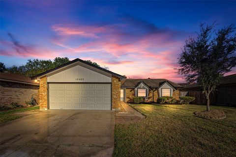 Photo of 10407 Townhall Lane, Sugar Land, TX 77498 (MLS # 91102433)