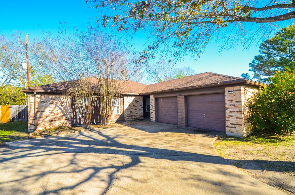 Photo of 17614 Sundrop Lane, Houston, TX 77084 (MLS # 53981656)