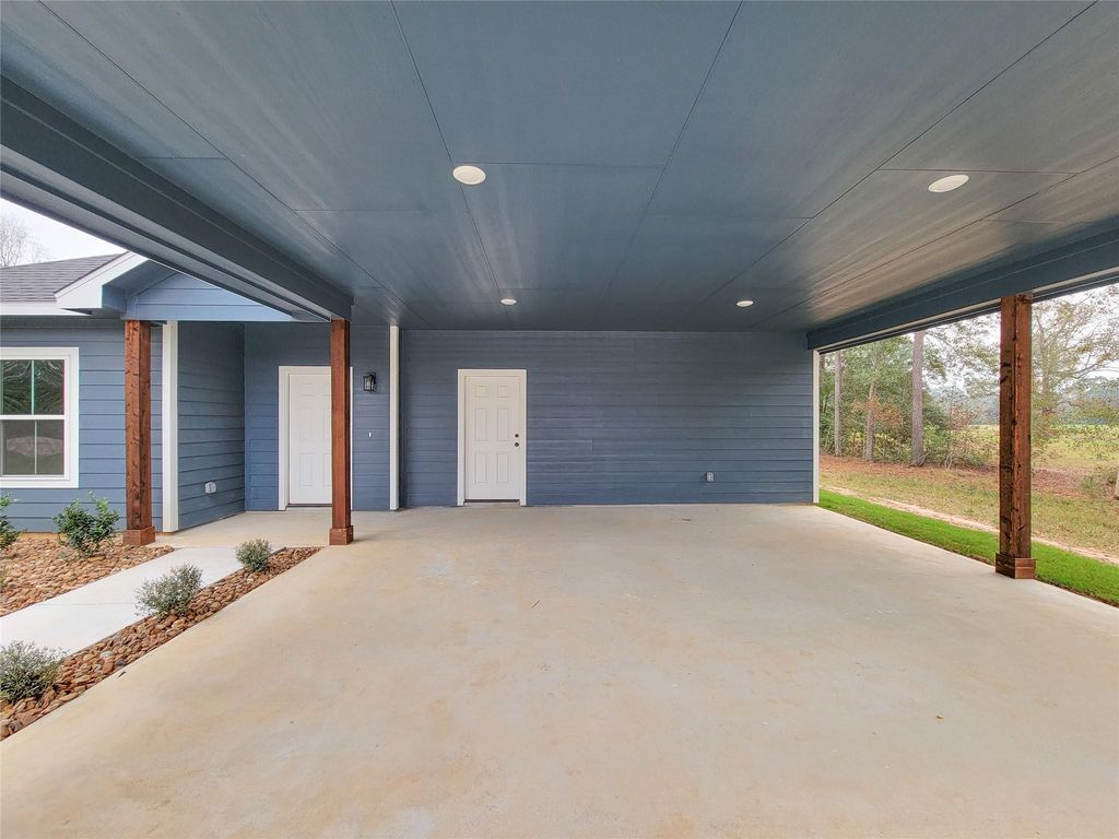 Photo of 1094 County Road 2235, Cleveland, TX 77327 (MLS # 13579134)