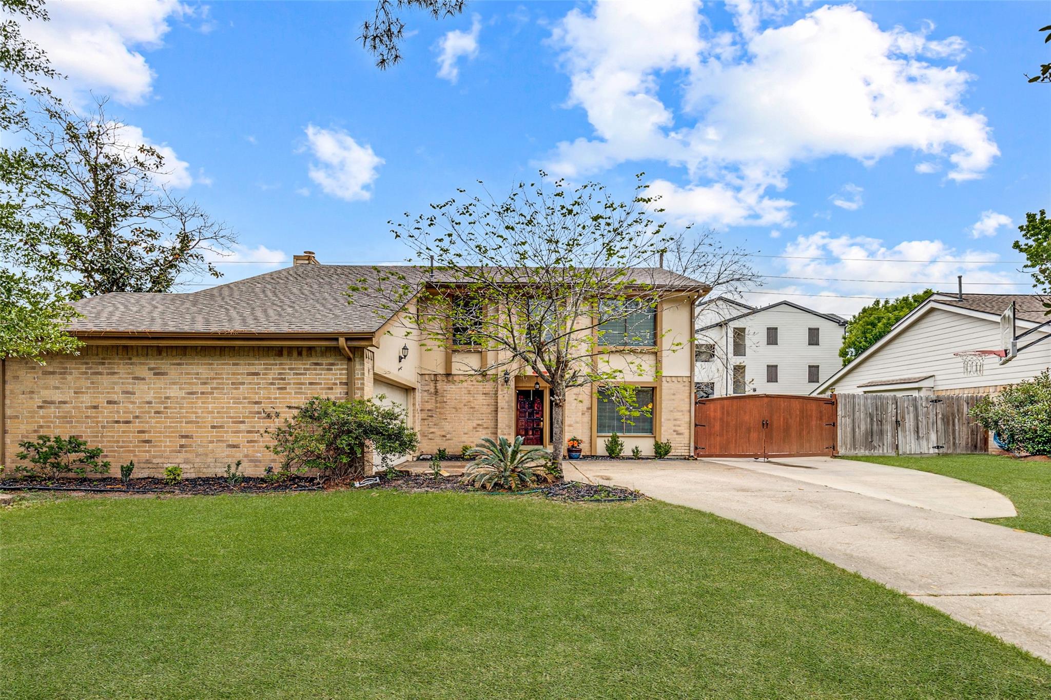 12407 Ravens Mate Drive