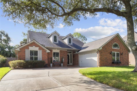 Photo of 910 Knotty Elmwood Trail, Houston, TX 77062 (MLS # 60144588)