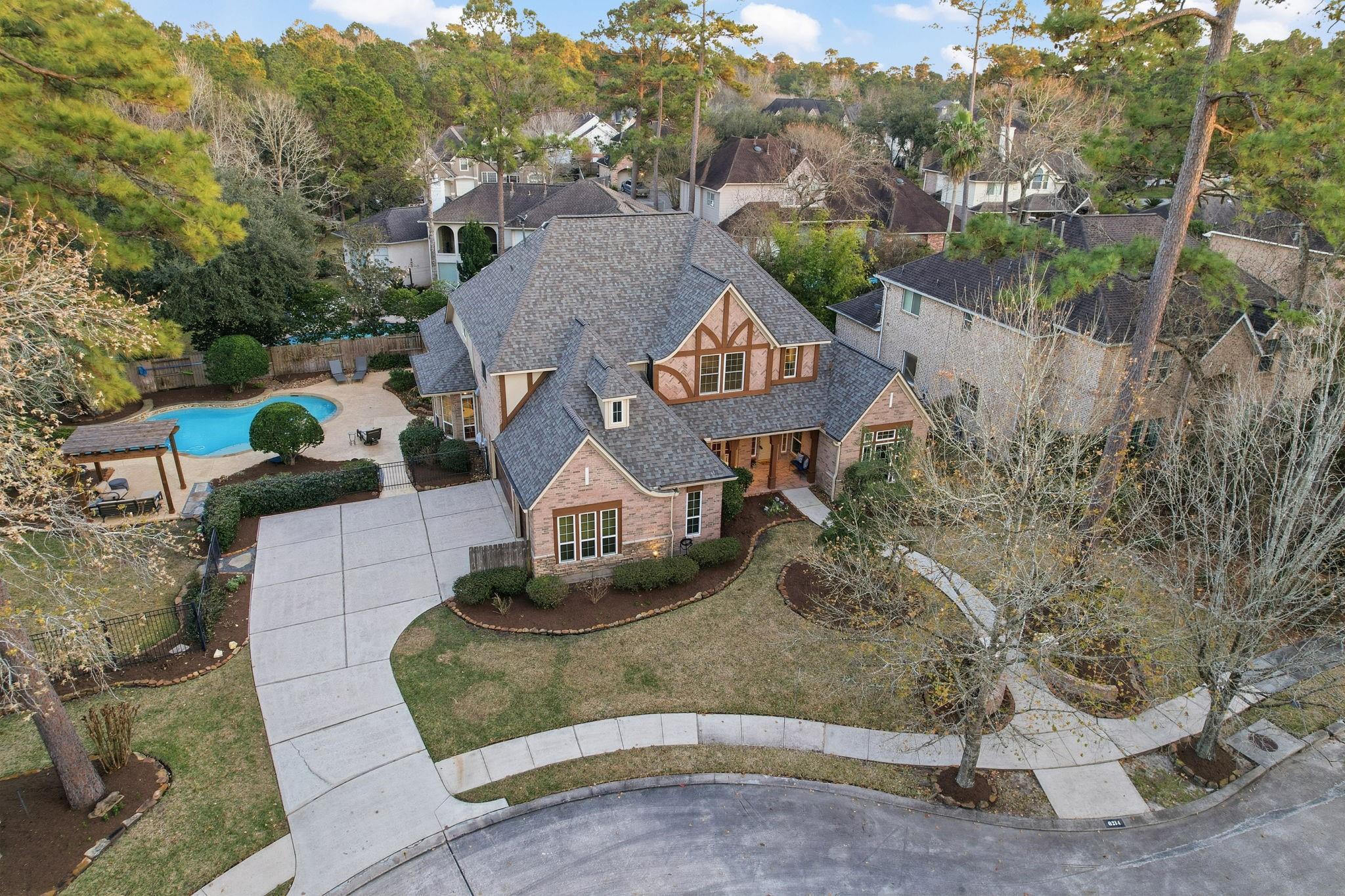 6214 Chestnut Peak Court