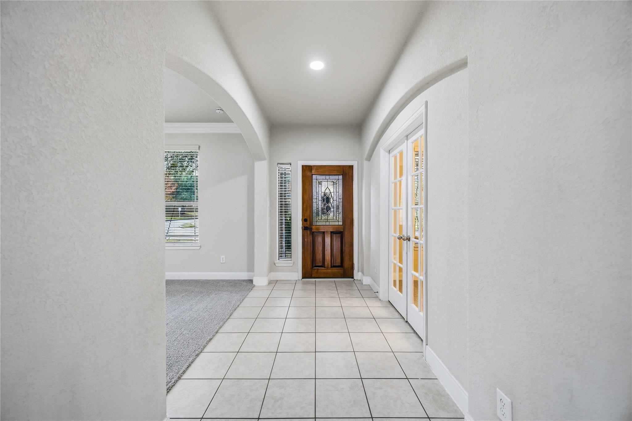 26049 Kingshill Drive