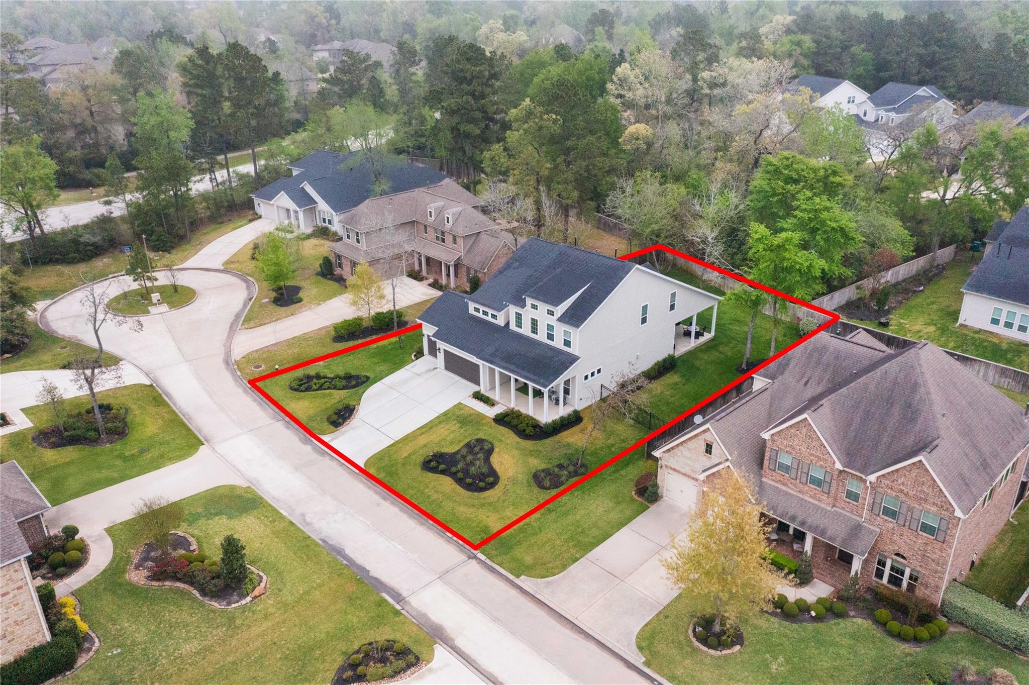 106 Golden Eye Court