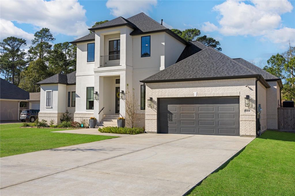 Photo of 5414 Forest Cove Drive, Dickinson, TX 77539 (MLS # 88152675)
