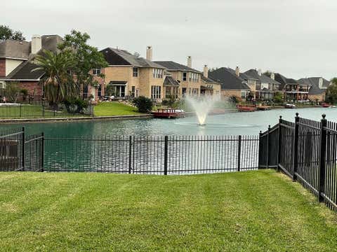 Photo of 14207 Cairns Court, Sugar Land, TX 77498 (MLS # 8906088)