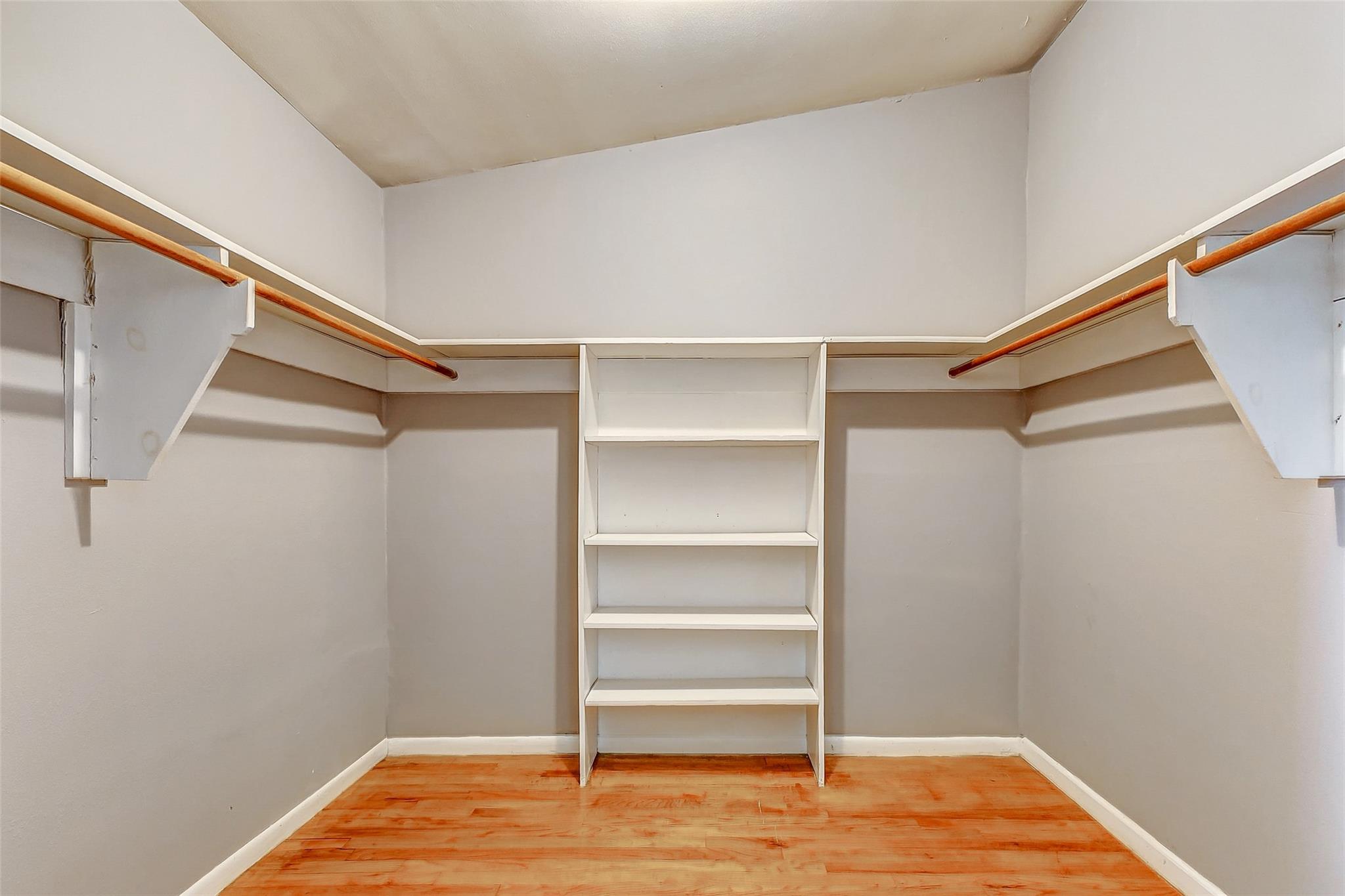 5519 Burlinghall Drive