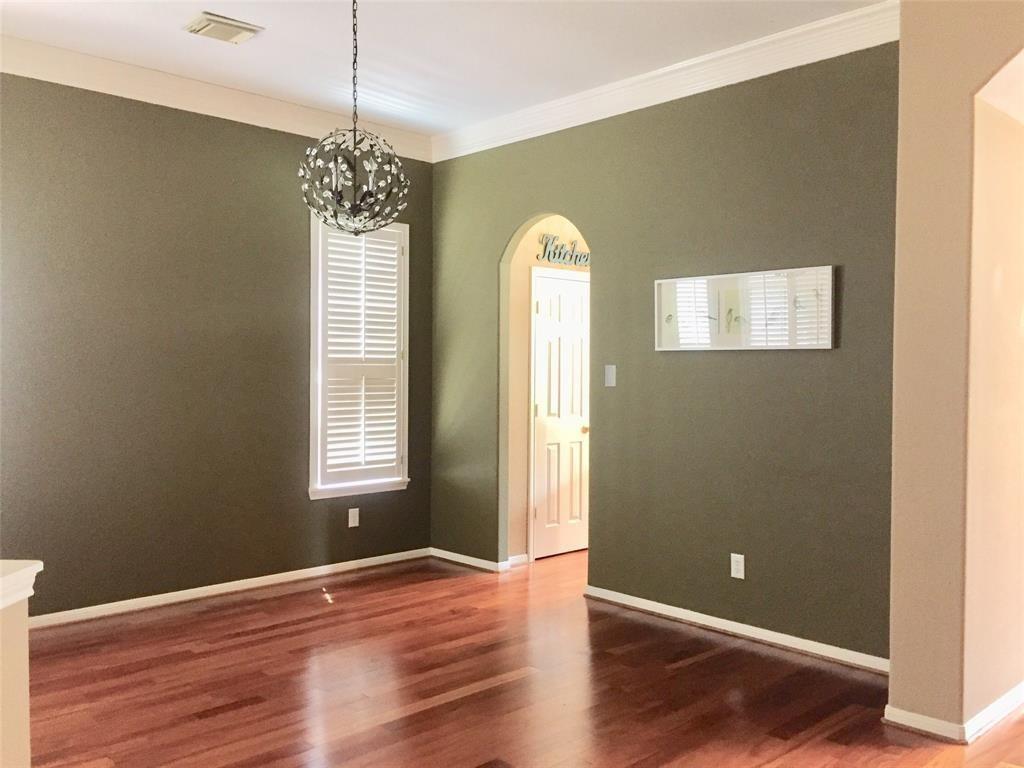 22539 Bristolwood Court