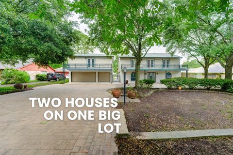 303 Shady Glen Lane Conroe TX 77385