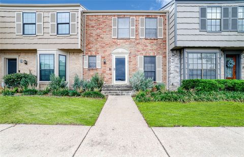 Photo of 7505 Memorial Woods Drive #23, Houston, TX 77024 (MLS # 38537575)