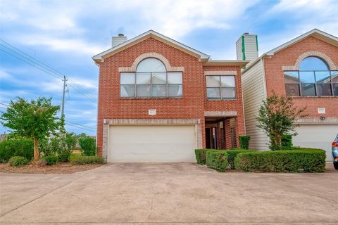 Photo of 9830 Cynthia Ann Court, Houston, TX 77025 (MLS # 54480283)