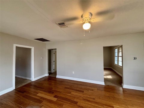 Photo of 2917 Reid Street, Houston, TX 77026 (MLS # 72926755)