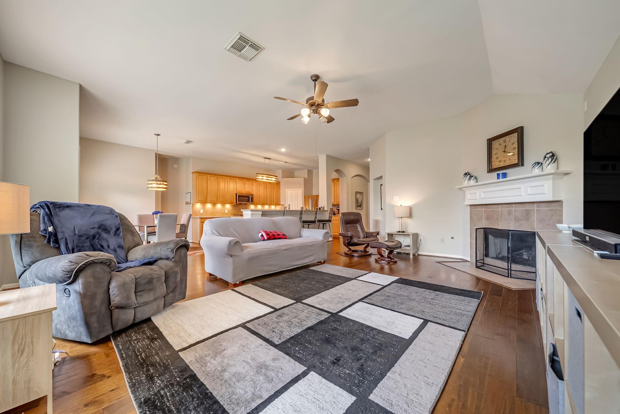 1859 Pembrook Circle