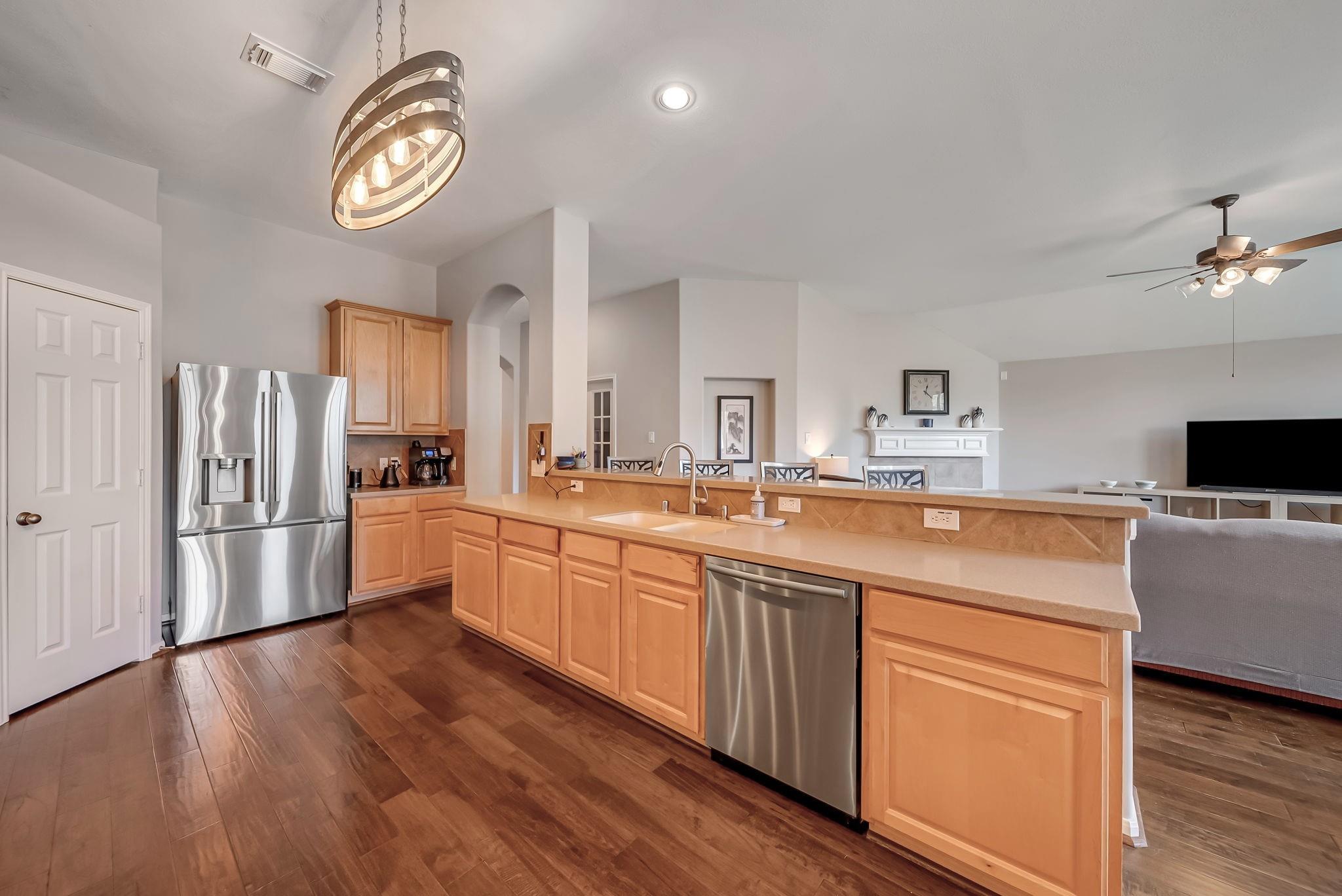 1859 Pembrook Circle