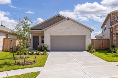 Photo of 16419 Windy Cove Court, Conroe, TX 77302 (MLS # 93805210)