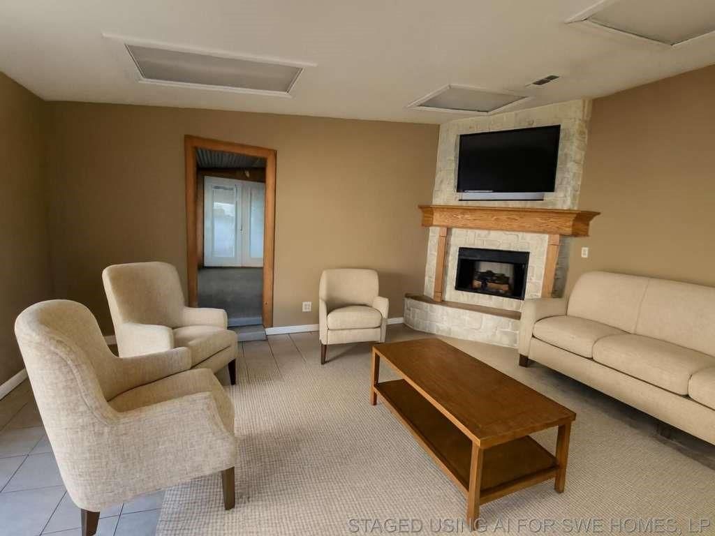 Photo of 600 E Fayle Street, Baytown, TX 77520 (MLS # 52559837)