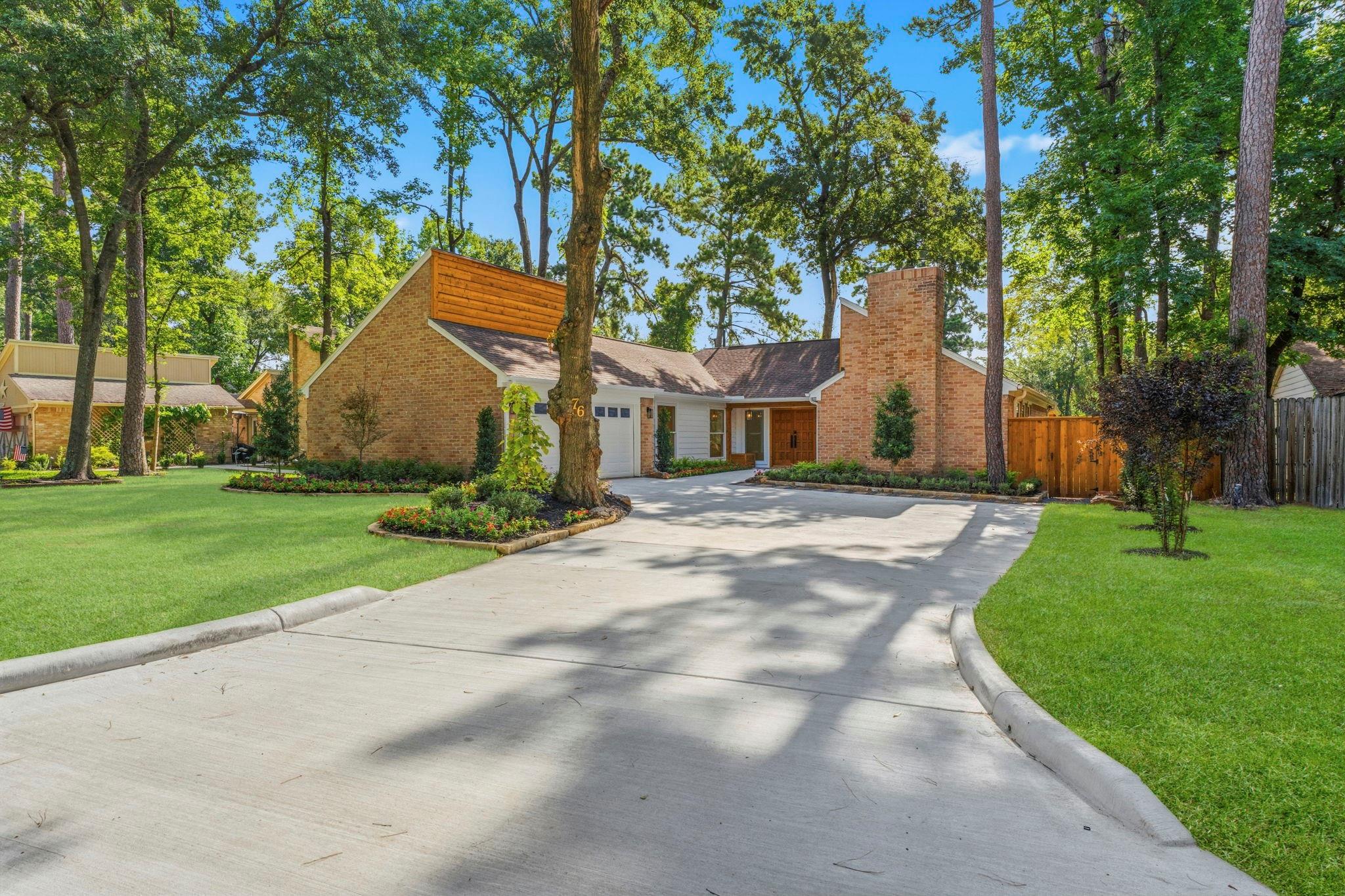 76 Woodhaven Wood Drive