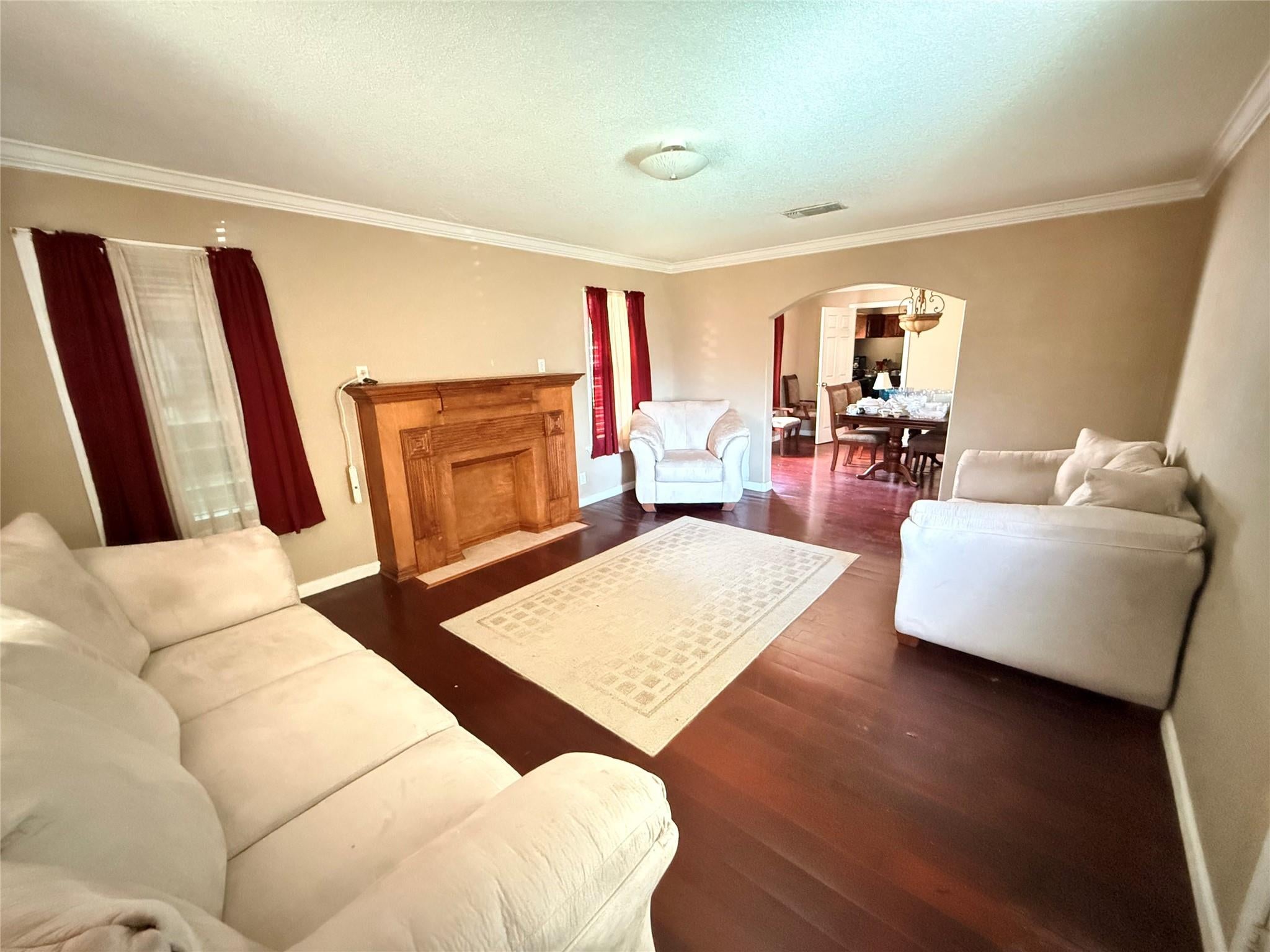 4902 Austin Drive