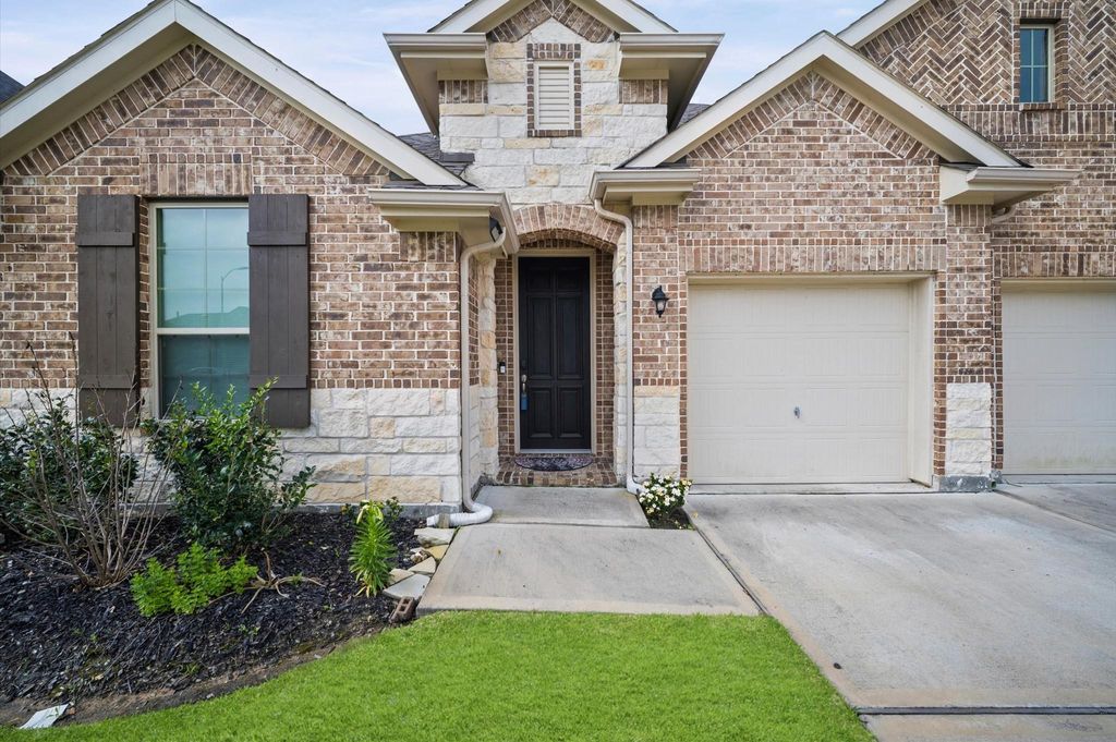 Photo of 7718 Millstone Trail Lane, Richmond, TX 77469 (MLS # 59818057)