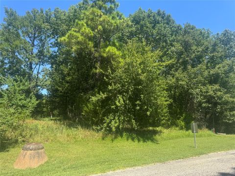 Photo of TBD N Forest Cove Loop, Coldspring, TX 77331 (MLS # 81914365)