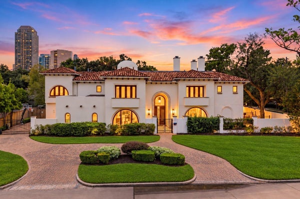 5135 LONGMONT DR, HOUSTON, TX 77056 - Image 270812bf54919417efeb197578c3c00f/1034730183
