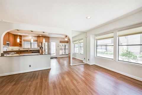 Photo of 2601 S Braeswood Boulevard #105, Houston, TX 77025 (MLS # 98761711)