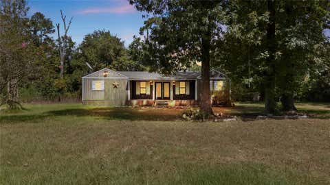 Photo of 15017 Twin Lake Drive, Conroe, TX 77306 (MLS # 62384958)