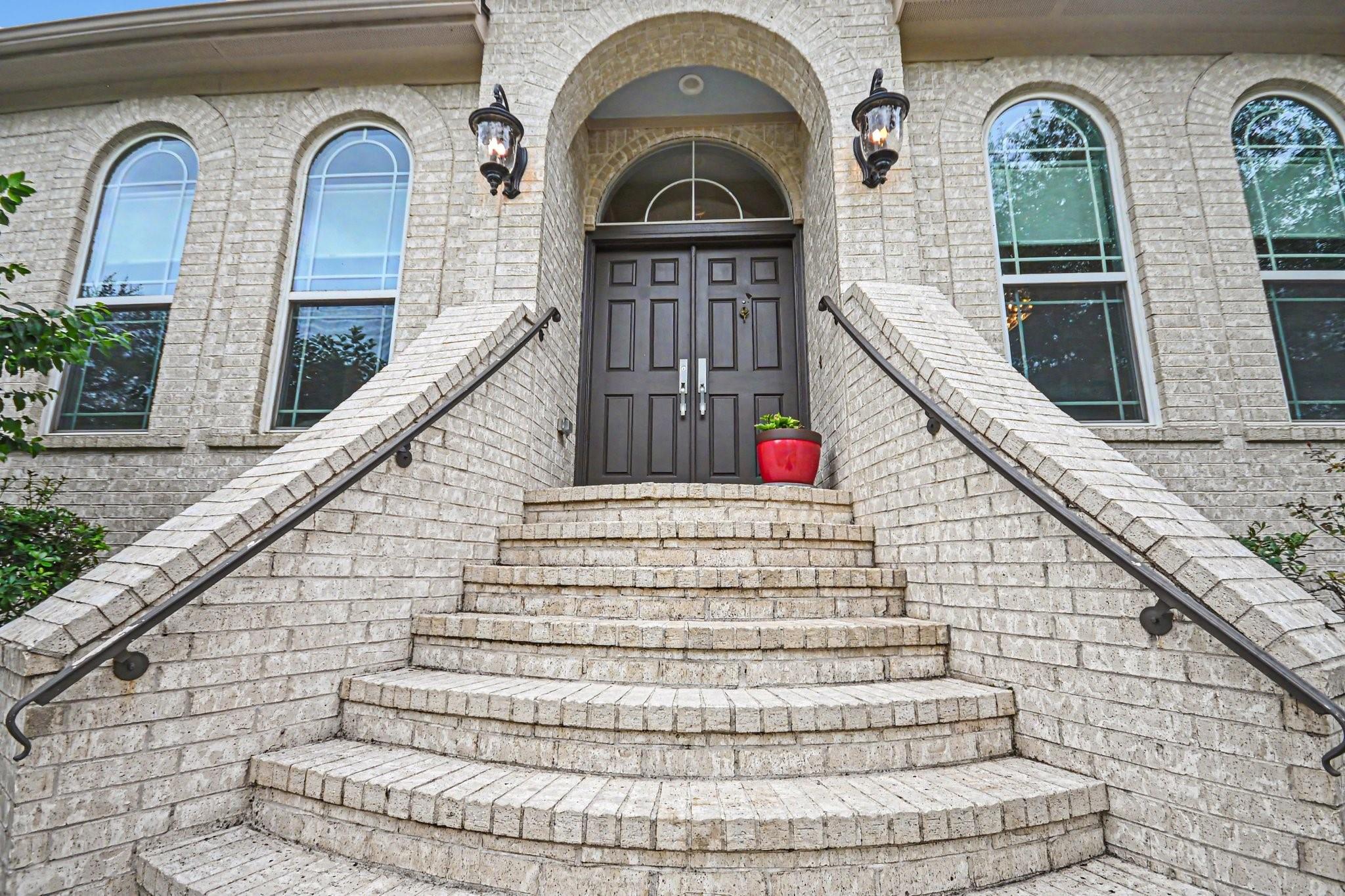 501 Providence Drive