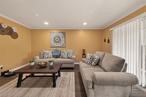Photo of 3934 W Alabama Street #4, Houston, TX 77027 (MLS # 98847694)