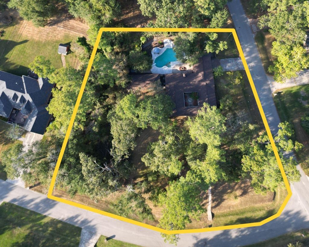 Photo of 2319 Flamingo Street, New Caney, TX 77357 (MLS # 70476274)