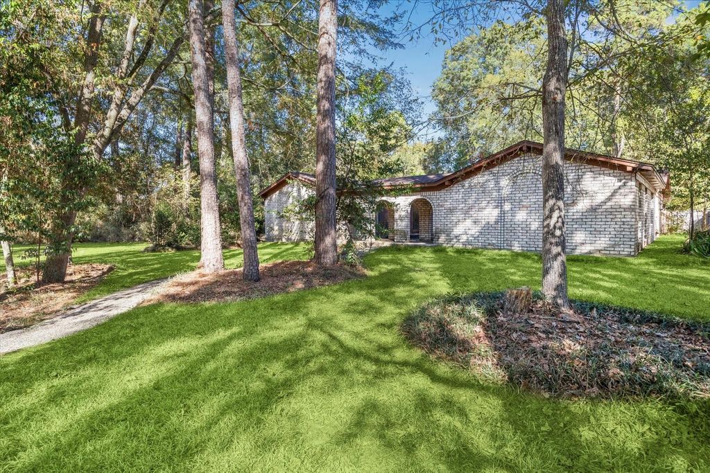 Photo of 2319 Flamingo Street, New Caney, TX 77357 (MLS # 70476274)