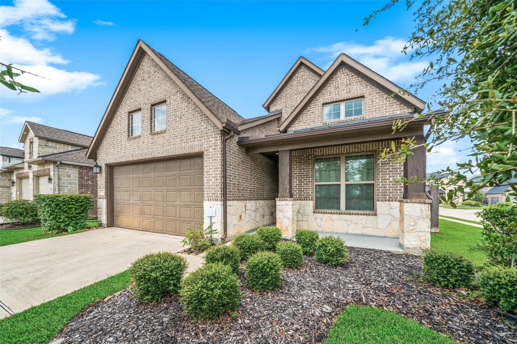 Photo of 20802 Mirror Point Drive, Cypress, TX 77433 (MLS # 37140753)