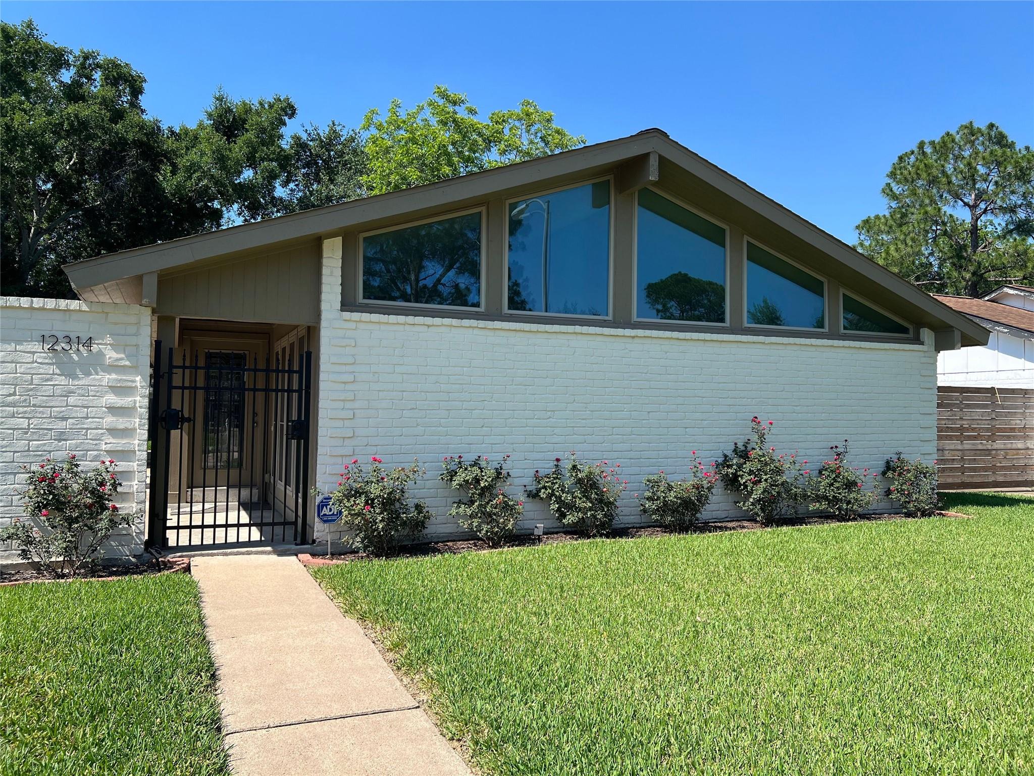 12314 Meadowhollow Drive