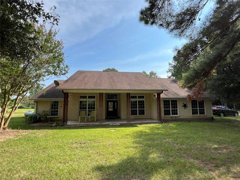 Photo of 983 Pr 1320, Centerville, TX 75833 (MLS # 24433669) Photo of 983 Pr 1320, Centerville, TX 75833 (MLS # 24433669)